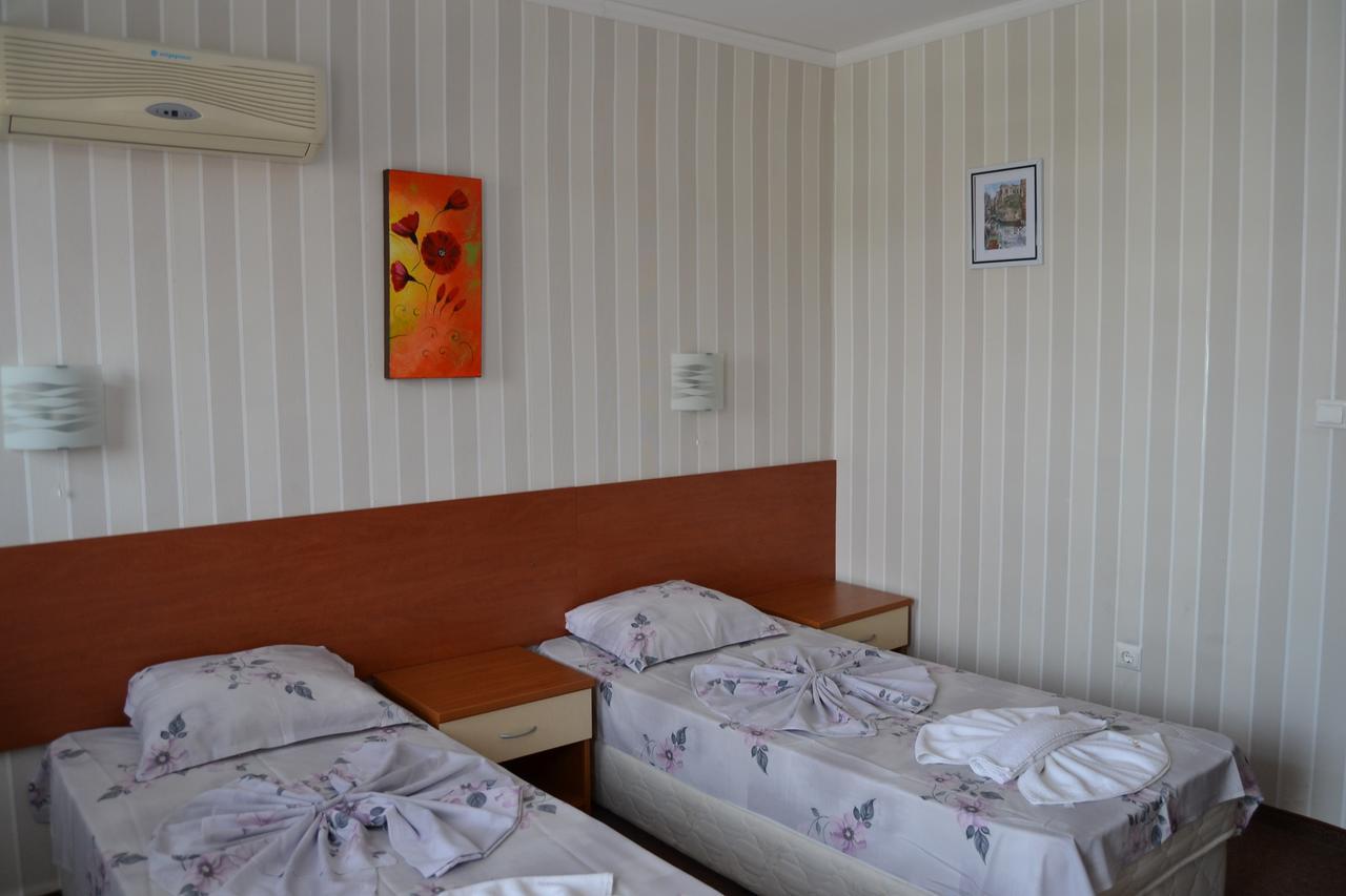Hotel Kokiche Солнечный берег Экстерьер фото