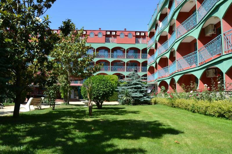Hotel Kokiche Солнечный берег Экстерьер фото